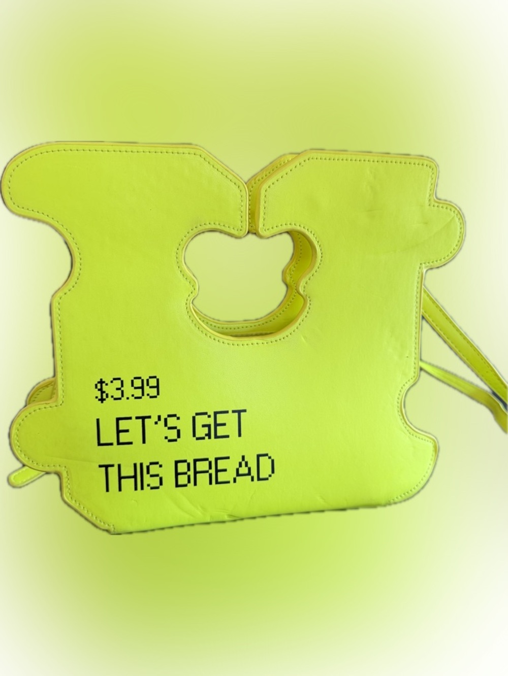 Studio Cult Bread Clip Viral Purse